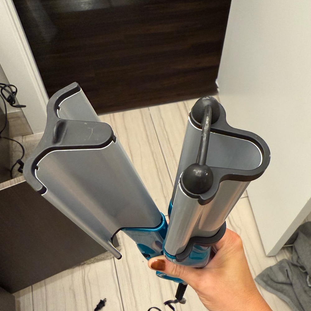 Bed Head Wave Artist Hair Waver - Picture 9 of 12